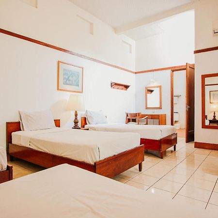 Hotel Bumi Asih Gedung Sate Bandung Luaran gambar