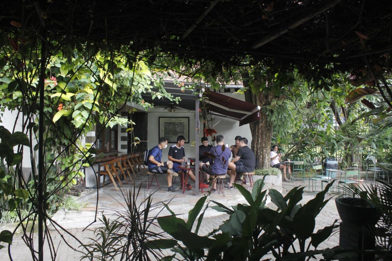 Hotel Bumi Asih Gedung Sate Bandung Luaran gambar