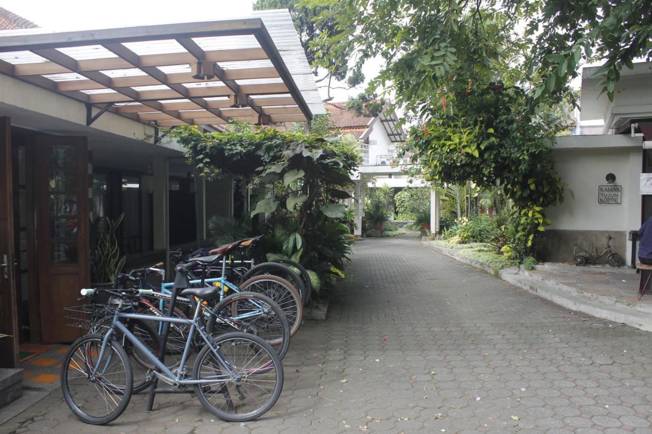 Hotel Bumi Asih Gedung Sate Bandung Luaran gambar