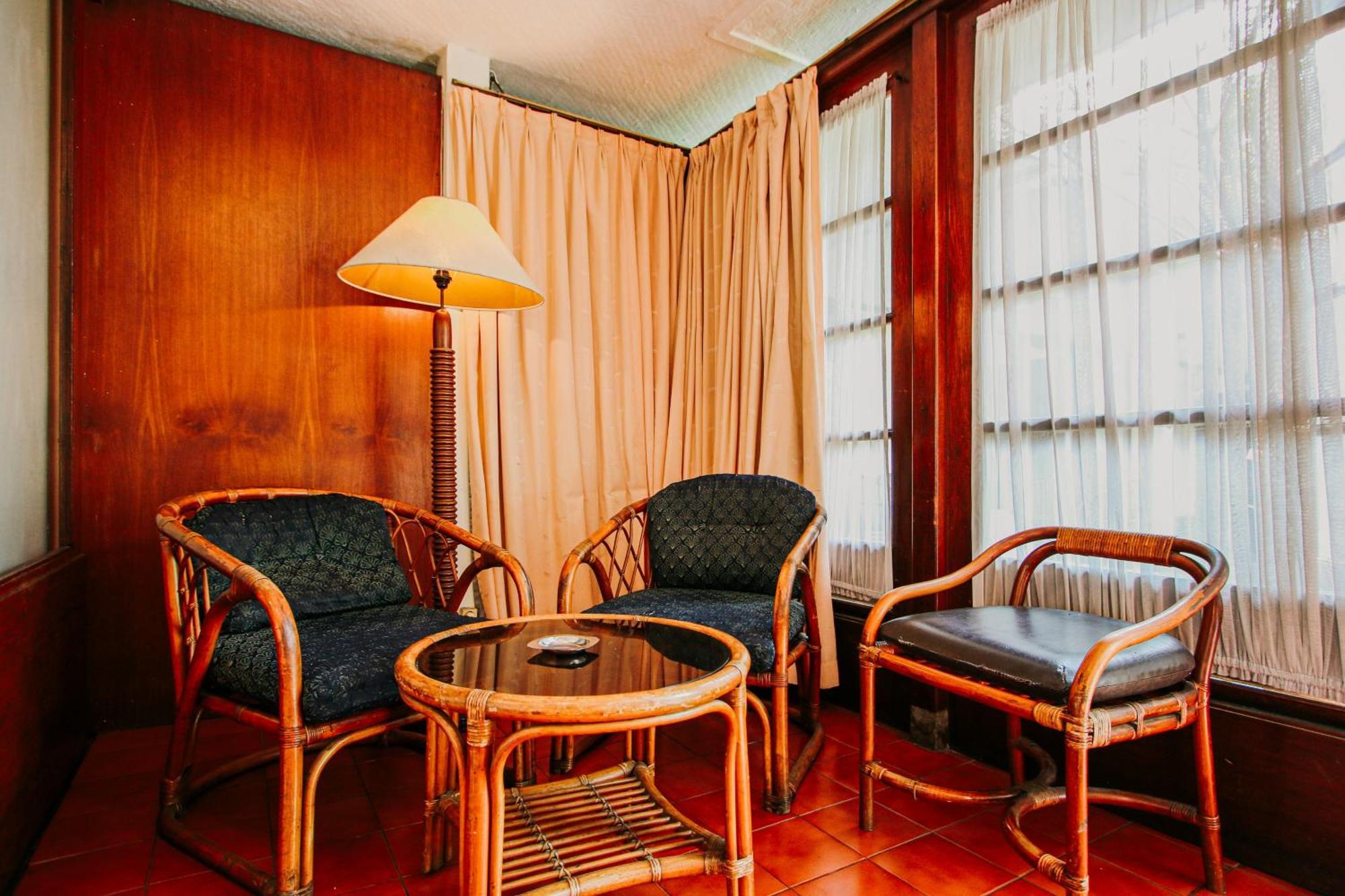 Hotel Bumi Asih Gedung Sate Bandung Luaran gambar