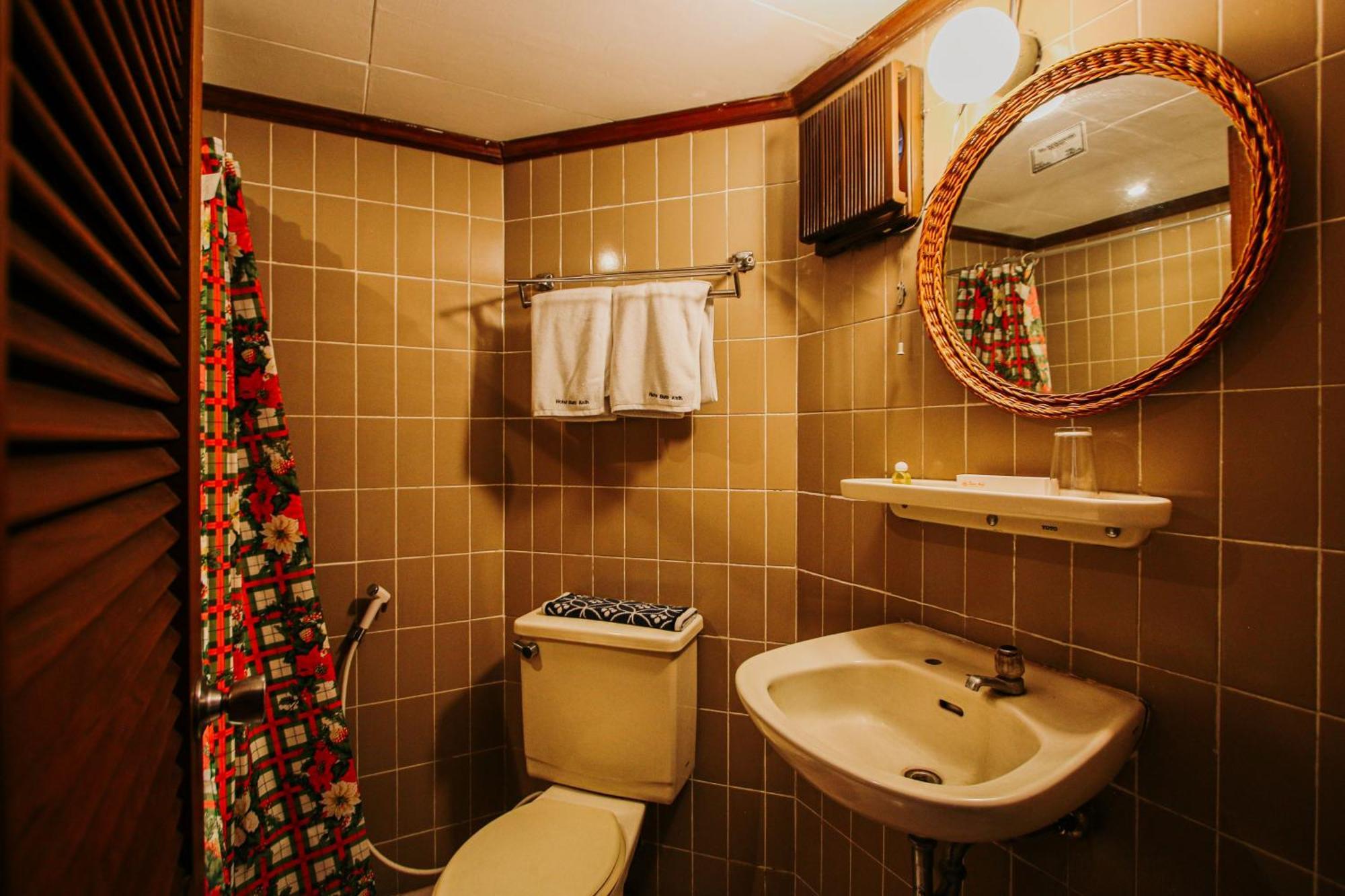 Hotel Bumi Asih Gedung Sate Bandung Luaran gambar
